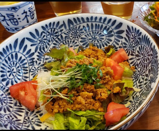 【8/28(水)開催】 湯癒草々ハーバルキッチン ~タバスコ風ホットチリソース作り~