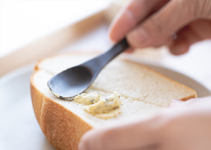 【4/15・20 開催 湯癒草々ハーブの会】お料理に使える万能なアイテム「MIXハーブ作りとハーブバター」を作ろう!